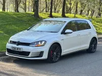Gebraucht VW Golf VII GTD 2016 Weiß Kleinwagen