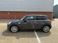 Usado Mini Cooper S Hatch 170 HP (125 kW) 2015 Cinzento Citadino