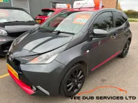Used Toyota Aygo x-press 2018 Grey Hatchback