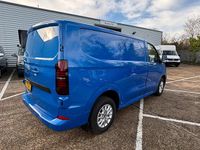 New VW Transporter Pro 110 HP (80 kW) 2025 Blue Van