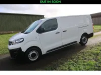 Used Vauxhall Vivaro 100 HP (73 kW) 2022 White MPV