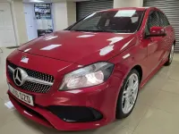 Begagnad Mercedes A180 AMG line 2016 Röd Halvkombi