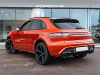 Used Porsche Macan 265 HP (194 kW) 2022 Orange SUV