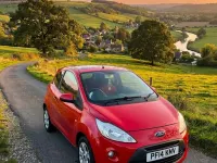 Usado Ford Ka Zetec 69 HP (50 kW) 2014 Vermelho Citadino