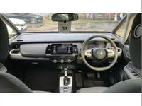 Usado Honda Jazz Hybrid 109 HP (80 kW) 2022 Cinzento Citadino