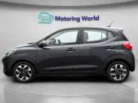 Used Hyundai i10 Advanced 65 HP (47 kW) 2023 Grey Hatchback