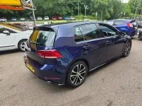 Used VW Golf VII R-line 150 HP (110 kW) 2018 Blue Hatchback