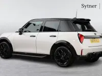 Used Mini Cooper S Hatch 201 HP (147 kW) 2025 White Hatchback
