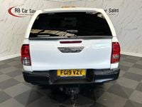 Used Toyota HiLux 2019 White Pickup