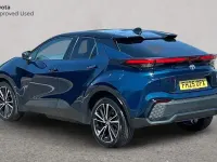 Used Toyota C-HR 223 HP (164 kW) 2025 Midnight teal bitone SUV