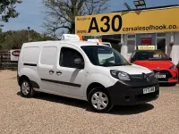 Usado Renault Kangoo Business 44 kW (60 CV) 2020 Blanco Monovolumen