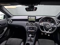 Used Mercedes A180 Executive 122 HP (89 kW) 2017 Green Hatchback