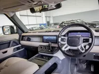 Usado Land Rover Defender First Edition 240 HP (176 kW) 2020 Verde SUV