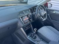 Used VW Tiguan Life 150 HP (110 kW) 2022 Red SUV