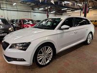 Used Skoda Superb SE L Executive 190 HP (139 kW) 2015 White Estate