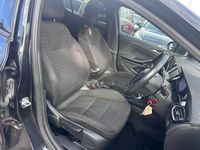 Used Vauxhall Astra SRi 150 HP (110 kW) 2016 Black Hatchback