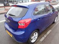 Usado Ford Ka Plus Zetec 70 HP (51 kW) 2017 Azul Citadino