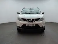 Used Nissan Qashqai Tekna 115 HP (84 kW) 2017 White SUV