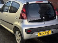 Used Peugeot 107 Active 68 HP (50 kW) 2014 Silver Hatchback