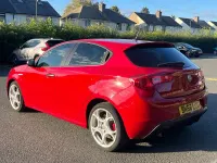 Used Alfa Romeo Giulietta Edizione Speciale 150 HP (110 kW) 2016 Red Hatchback