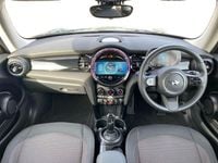 Used Mini Cooper Classic 134 HP (98 kW) 2022 Green Hatchback