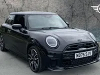 Used Mini Cooper Hatch 113 kW (154 HP) 2025 Black Hatchback