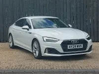 Begagnad Audi A5 Sport 150 HK (110 kW) 2024 Vit Halvkombi
