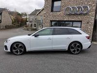 Used Audi A4 Black Edition 147 HP (108 kW) 2022 White Estate