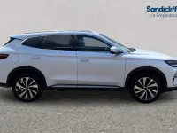 Used BYD Seal 218 HP (160 kW) 2025 Metallic  snow white Estate