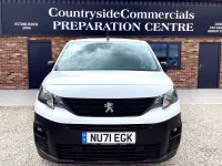Used Peugeot Partner Premium 131 HP (96 kW) 2021 White MPV