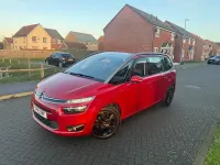 Used Citroën Grand C4 Picasso Exclusive 2016 Red MPV