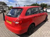 Used Skoda Fabia 90 HP (66 kW) 2010 Red Estate