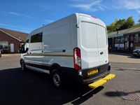 Second-hand Ford Transit 130 CP (95 kW) 2022 Alb Van