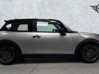 Usado Mini Cooper S Hatch 201 HP (147 kW) 2024 Prateado Citadino