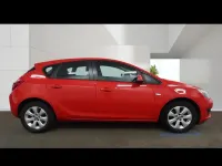 Used Vauxhall Astra Design Edition 115 HP (84 kW) 2014 Red Hatchback