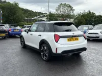 Used Mini Cooper S Hatch 201 HP (147 kW) 2025 White Hatchback