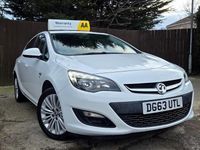 Used Vauxhall Astra 2013 White Hatchback