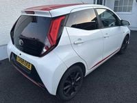 Used Toyota Aygo x-press 2018 White Hatchback