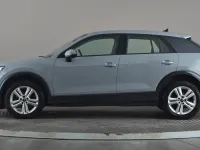 Usado Audi Q2 Sport 110 CV (80 kW) 2021 Gris SUV