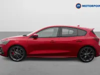 Used Ford Focus ST 280 HP (205 kW) 2023 Red Hatchback