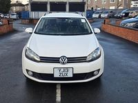 Used VW Golf VIII S 105 HP (77 kW) 2024 White Estate