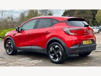 Used Renault Captur Techno 143 HP (105 kW) 2025 Id metallic  flame red  SUV
