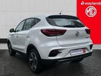 Used MG ZS SE 114 kW (156 HP) 2022 White SUV