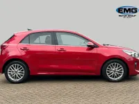 Used Kia Rio 99 HP (72 kW) 2020 Red Hatchback