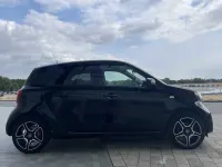 Used Smart ForFour Electric Drive Premium 60 kW (82 HP) 2022 Black Hatchback
