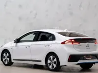 Used Hyundai Ioniq Premium SE 141 HP (103 kW) 2018 White Hatchback