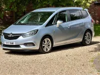 Used Vauxhall Zafira SRi 140 HP (102 kW) 2017 Silver MPV