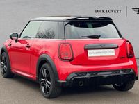 Used Mini Cooper Hatch 134 HP (98 kW) 2023 Red Hatchback