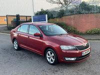 Used Skoda Rapid SE 90 HP (66 kW) 2014 Red Hatchback