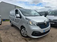 Used Renault Trafic 2017 Silver MPV